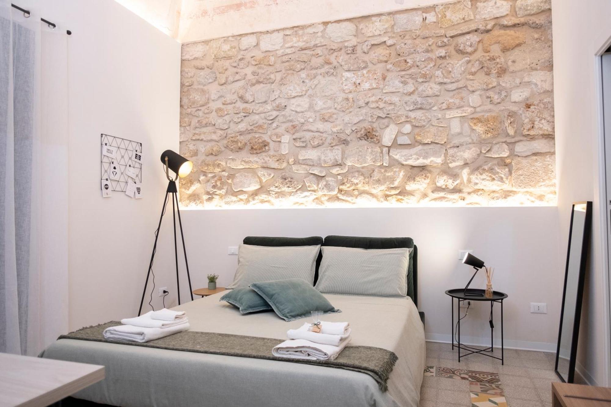 Bassi77 - Rooms & Apartments Trapani Exterior foto
