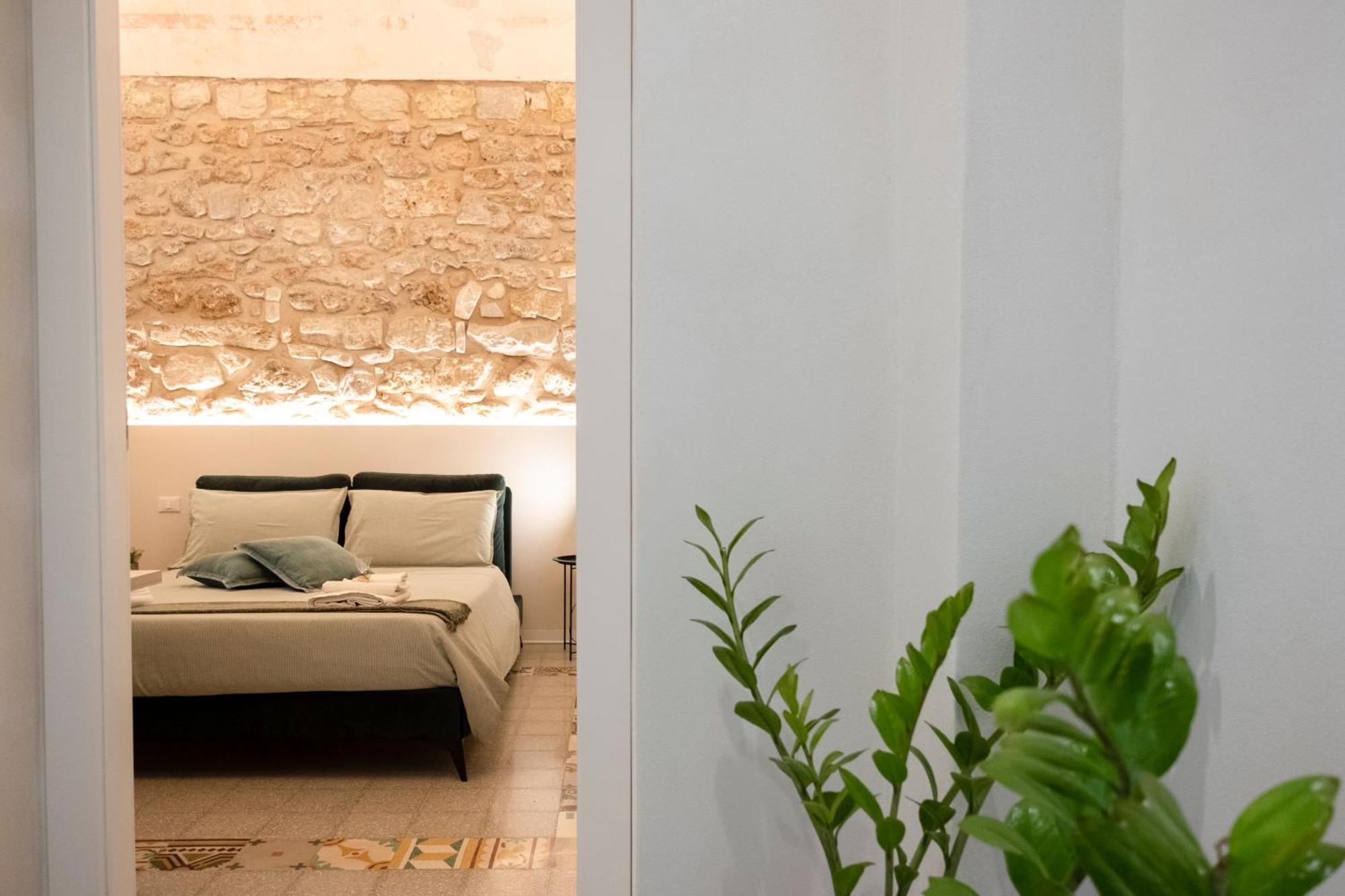 Bassi77 - Rooms & Apartments Trapani Exterior foto